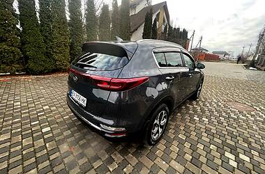 Позашляховик / Кросовер Kia Sportage 2021 в 