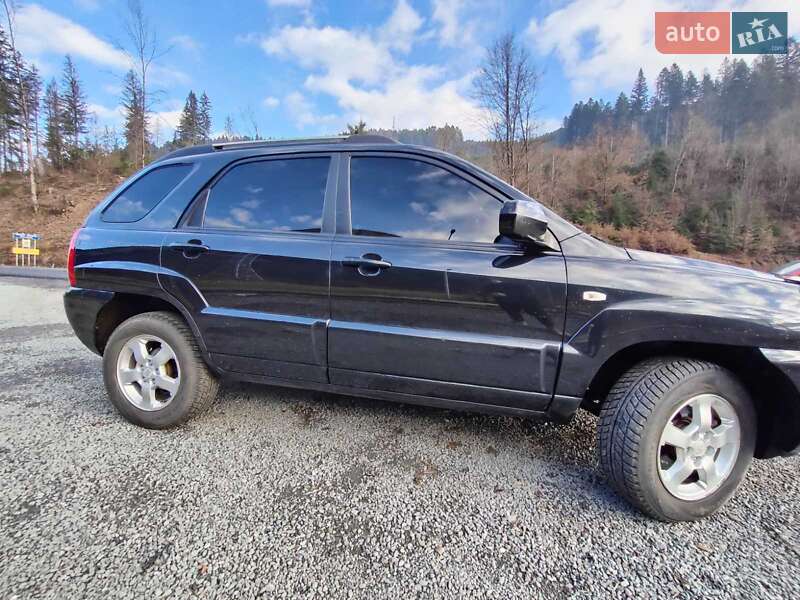 Позашляховик / Кросовер Kia Sportage 2008 в Міжгір'ї