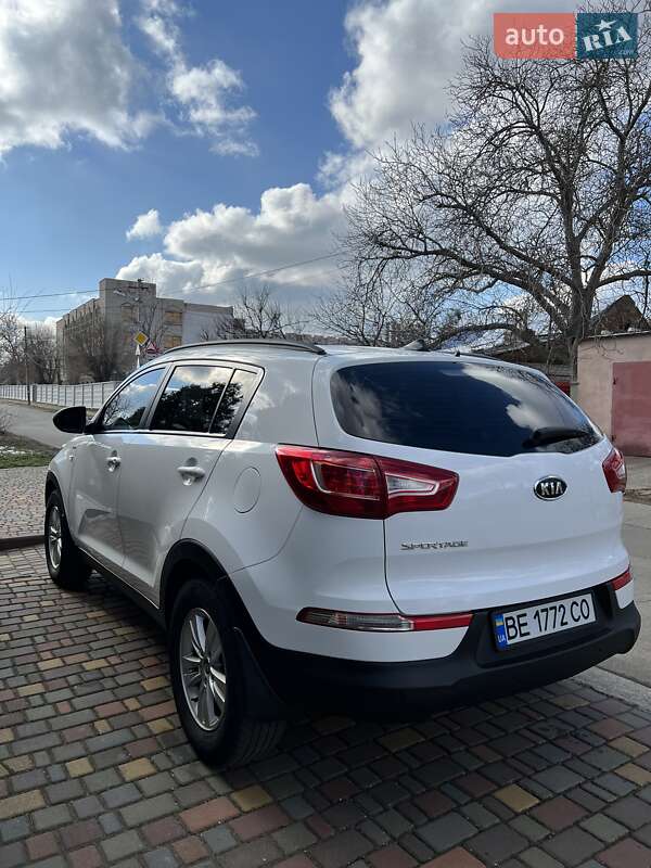 Внедорожник / Кроссовер Kia Sportage 2011 в Николаеве