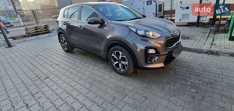 Позашляховик / Кросовер Kia Sportage 2019 в Києві фото 13 Позашляховик / Кросовер Kia Sportage 2019 в Києві
