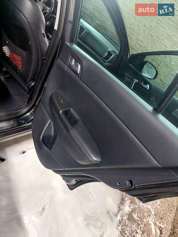 Внедорожник / Кроссовер Kia Sportage 2016 в Полтаве