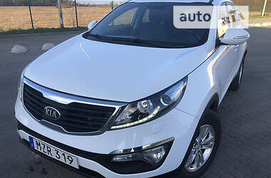 Позашляховик / Кросовер Kia Sportage 2012 в Радивиліві