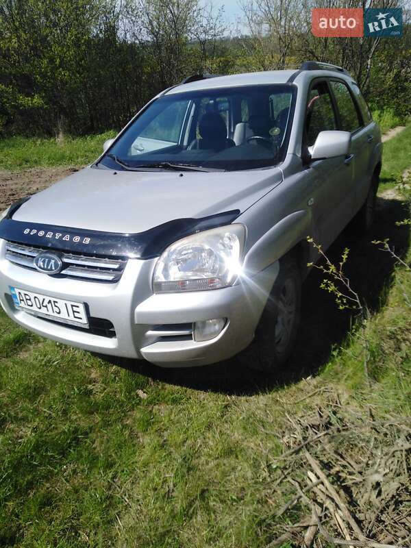 Внедорожник / Кроссовер Kia Sportage 2005 в Чечельнике