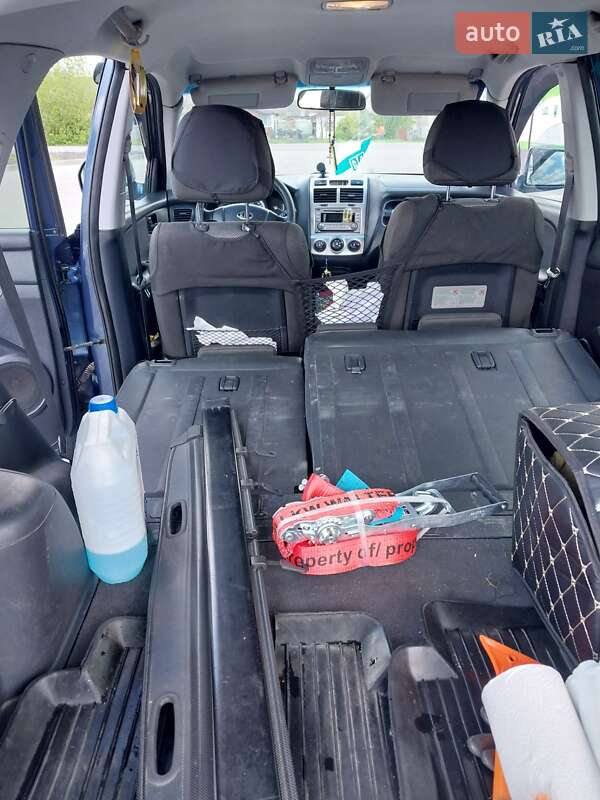 Внедорожник / Кроссовер Kia Sportage 2007 в Нововолынске