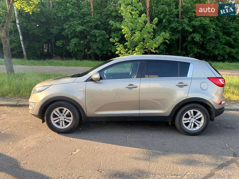 Внедорожник / Кроссовер Kia Sportage 2012 в Киеве