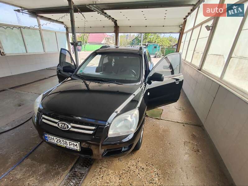 Позашляховик / Кросовер Kia Sportage 2005 в Одесі