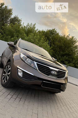 Внедорожник / Кроссовер Kia Sportage 2013 в Черкассах