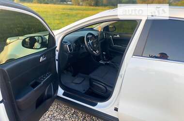 Внедорожник / Кроссовер Kia Sportage 2018 в 