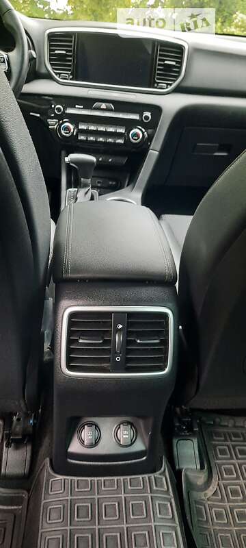 Внедорожник / Кроссовер Kia Sportage 2021 в Запорожье