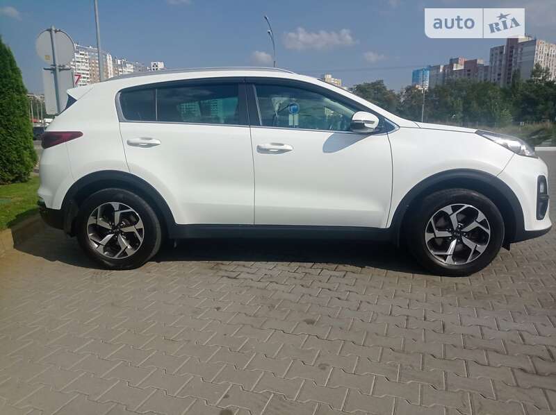 Позашляховик / Кросовер Kia Sportage 2018 в Києві