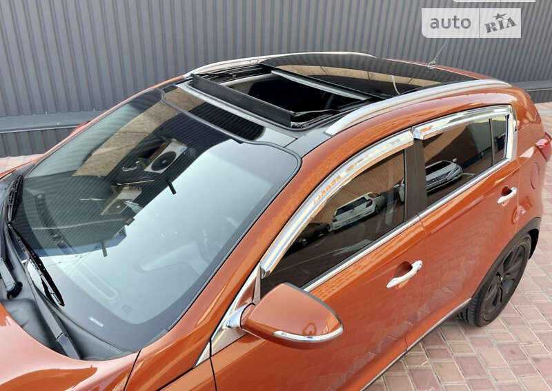 Внедорожник / Кроссовер Kia Sportage 2012 в Киеве