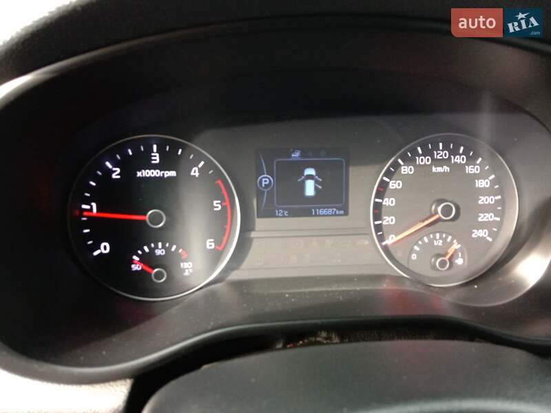 Позашляховик / Кросовер Kia Sportage 2017 в Першотравенську