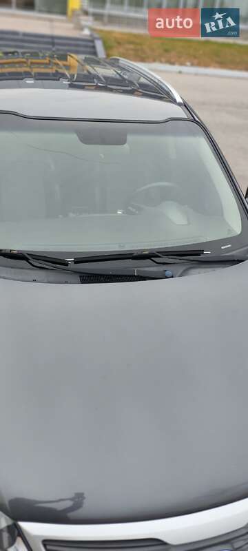 Внедорожник / Кроссовер Kia Sportage 2012 в Синельниково