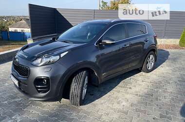 Внедорожник / Кроссовер Kia Sportage 2016 в Маньковке