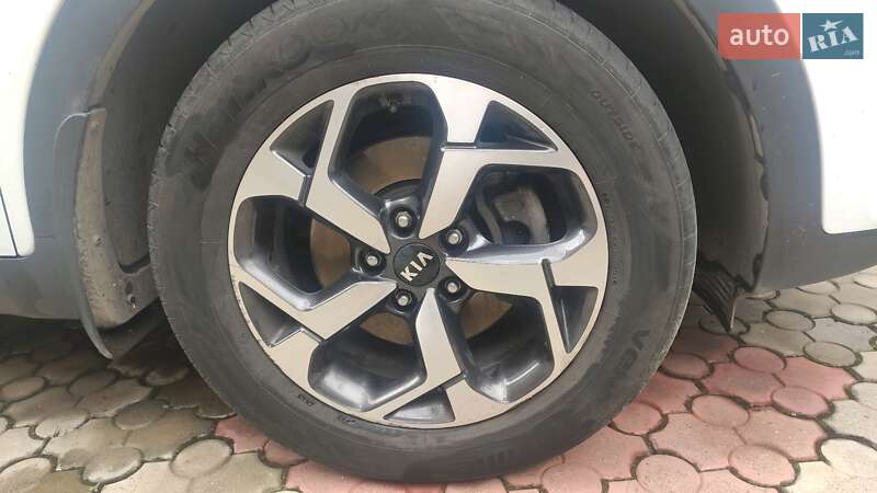 Внедорожник / Кроссовер Kia Sportage 2020 в Киеве