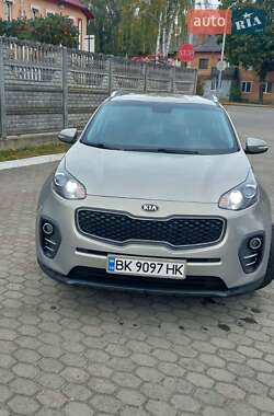 Внедорожник / Кроссовер Kia Sportage 2017 в Костополе