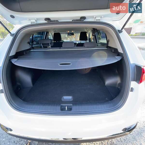 Внедорожник / Кроссовер Kia Sportage 2019 в Белгороде-Днестровском