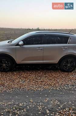 Внедорожник / Кроссовер Kia Sportage 2010 в Кременчуге