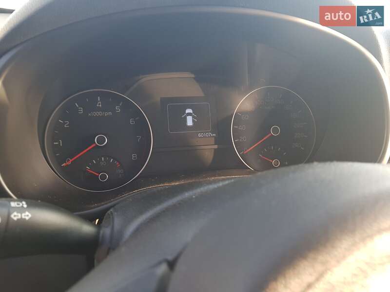 Внедорожник / Кроссовер Kia Sportage 2017 в Ирпене