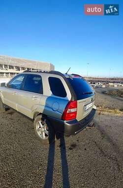 Внедорожник / Кроссовер Kia Sportage 2006 в 