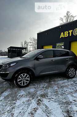 Внедорожник / Кроссовер Kia Sportage 2015 в Кривом Роге