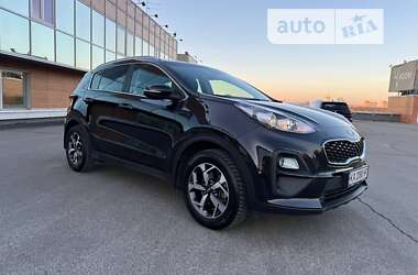 Внедорожник / Кроссовер Kia Sportage 2021 в Петропавловской Борщаговке