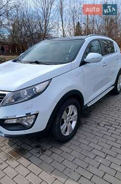 Внедорожник / Кроссовер Kia Sportage 2013 в 