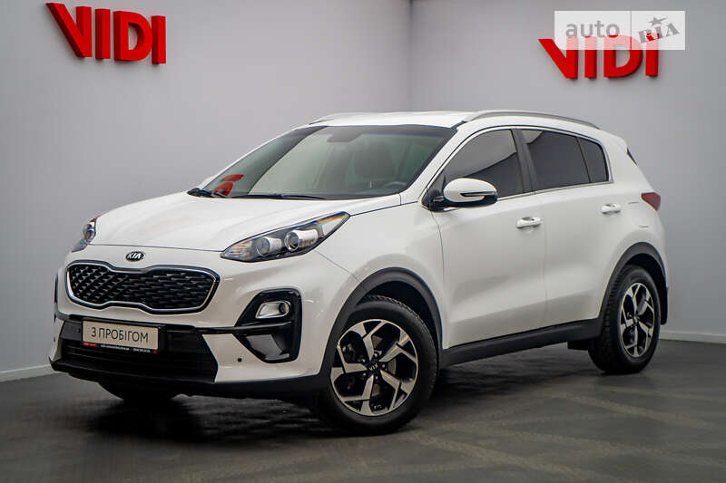 Позашляховик / Кросовер Kia Sportage 2019 в 