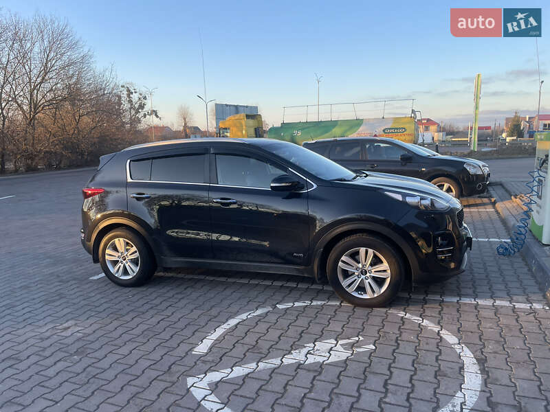 Позашляховик / Кросовер Kia Sportage 2017 в Києві