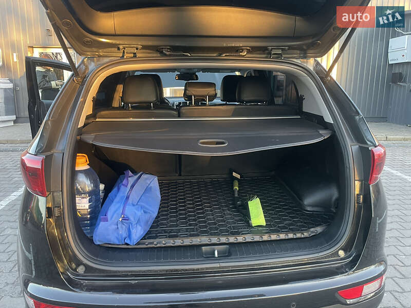 Позашляховик / Кросовер Kia Sportage 2017 в Києві