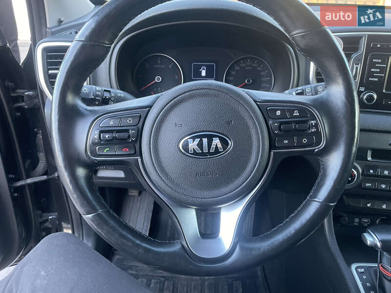 Позашляховик / Кросовер Kia Sportage 2017 в Києві