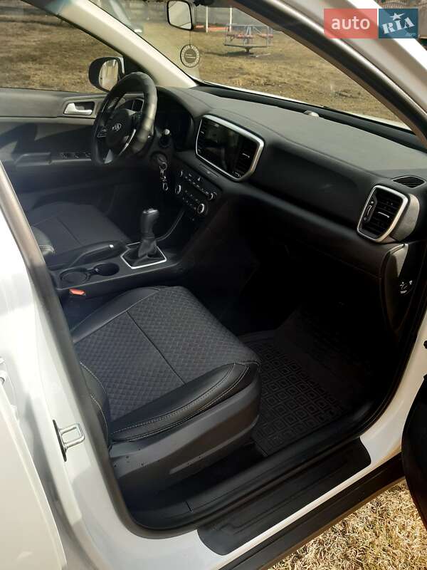 Внедорожник / Кроссовер Kia Sportage 2021 в Киеве фото 3 Внедорожник / Кроссовер Kia Sportage 2021 в Киеве