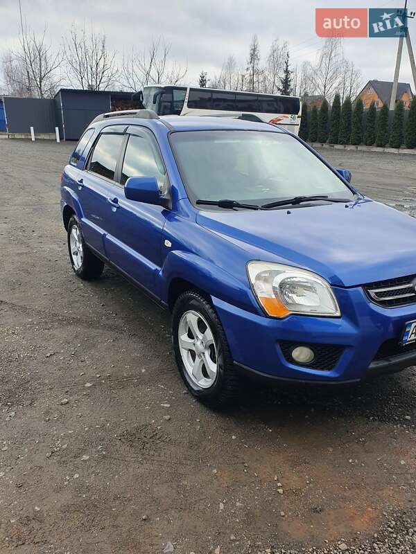 Позашляховик / Кросовер Kia Sportage 2009 в Луцьку