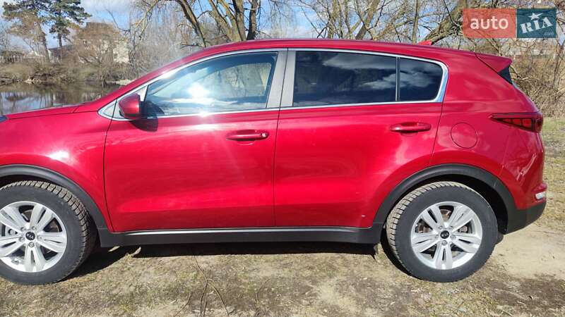 Позашляховик / Кросовер Kia Sportage 2017 в Києві