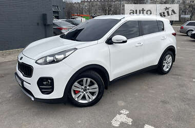 Позашляховик / Кросовер Kia Sportage 2016 в Харкові