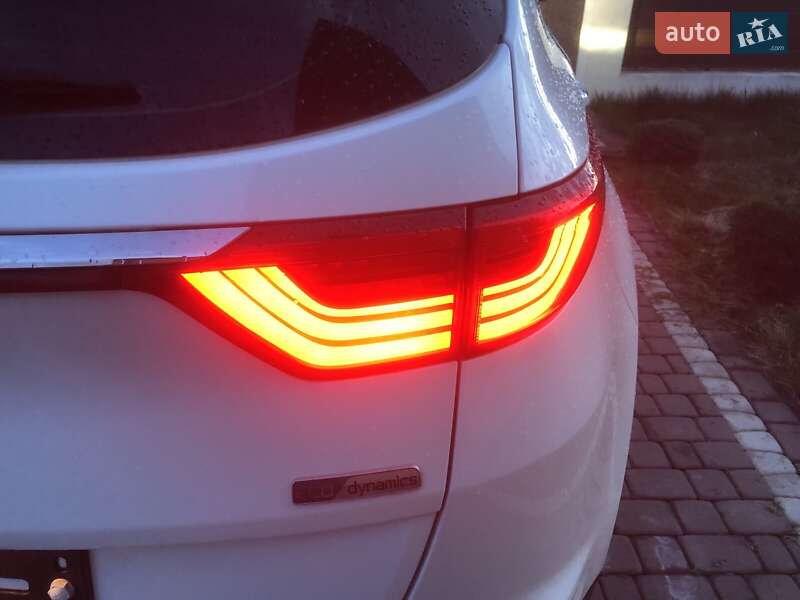 Внедорожник / Кроссовер Kia Sportage 2017 в Черновцах