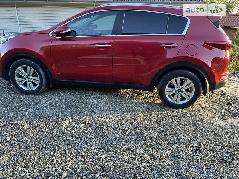 Внедорожник / Кроссовер Kia Sportage 2016 в Стрые