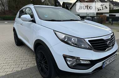 Позашляховик / Кросовер Kia Sportage 2011 в Жовкві