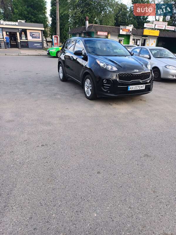 Внедорожник / Кроссовер Kia Sportage 2016 в Харькове