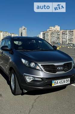 Позашляховик / Кросовер Kia Sportage 2013 в Києві