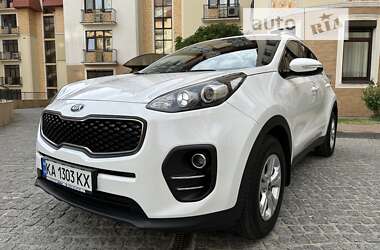 Внедорожник / Кроссовер Kia Sportage 2017 в Киеве