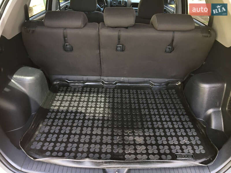 Внедорожник / Кроссовер Kia Sportage 2008 в Тернополе