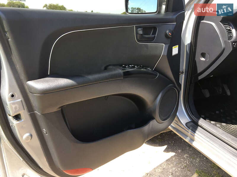 Внедорожник / Кроссовер Kia Sportage 2008 в Тернополе