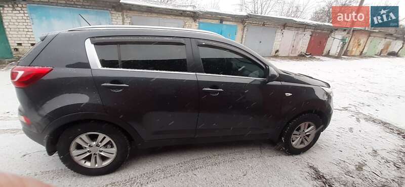 Внедорожник / Кроссовер Kia Sportage 2012 в Горишних Плавнях