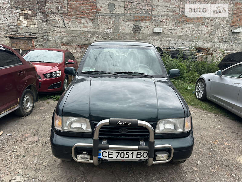 Позашляховик / Кросовер Kia Sportage 1996 в Чернівцях