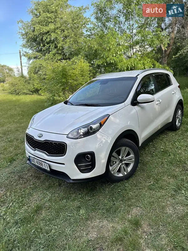 Kia Sportage 2017 VIN U5YPG815GHL258138 фото оголошення 12 з 44
