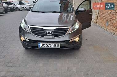 Позашляховик / Кросовер Kia Sportage 2011 в 