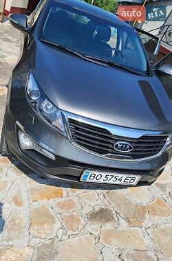 Позашляховик / Кросовер Kia Sportage 2011 в 