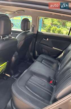 Позашляховик / Кросовер Kia Sportage 2011 в 