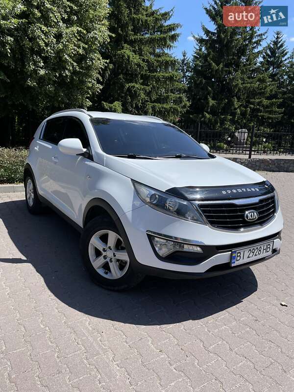 Позашляховик / Кросовер Kia Sportage 2015 в Миргороді фото 2 Позашляховик / Кросовер Kia Sportage 2015 в Миргороді